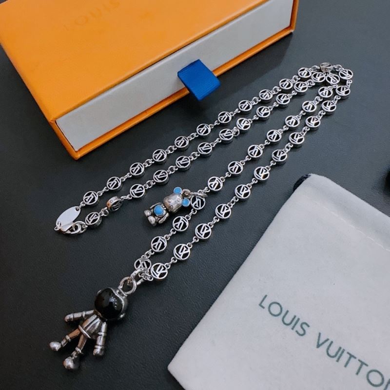 Louis Vuitton Necklaces